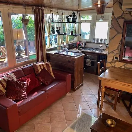 Spectacular And Cozy Loft W/terrace, Near Termini Рим