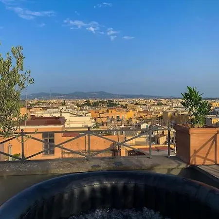 Spectacular And Cozy Loft W/terrace, Near Termini Apartment *